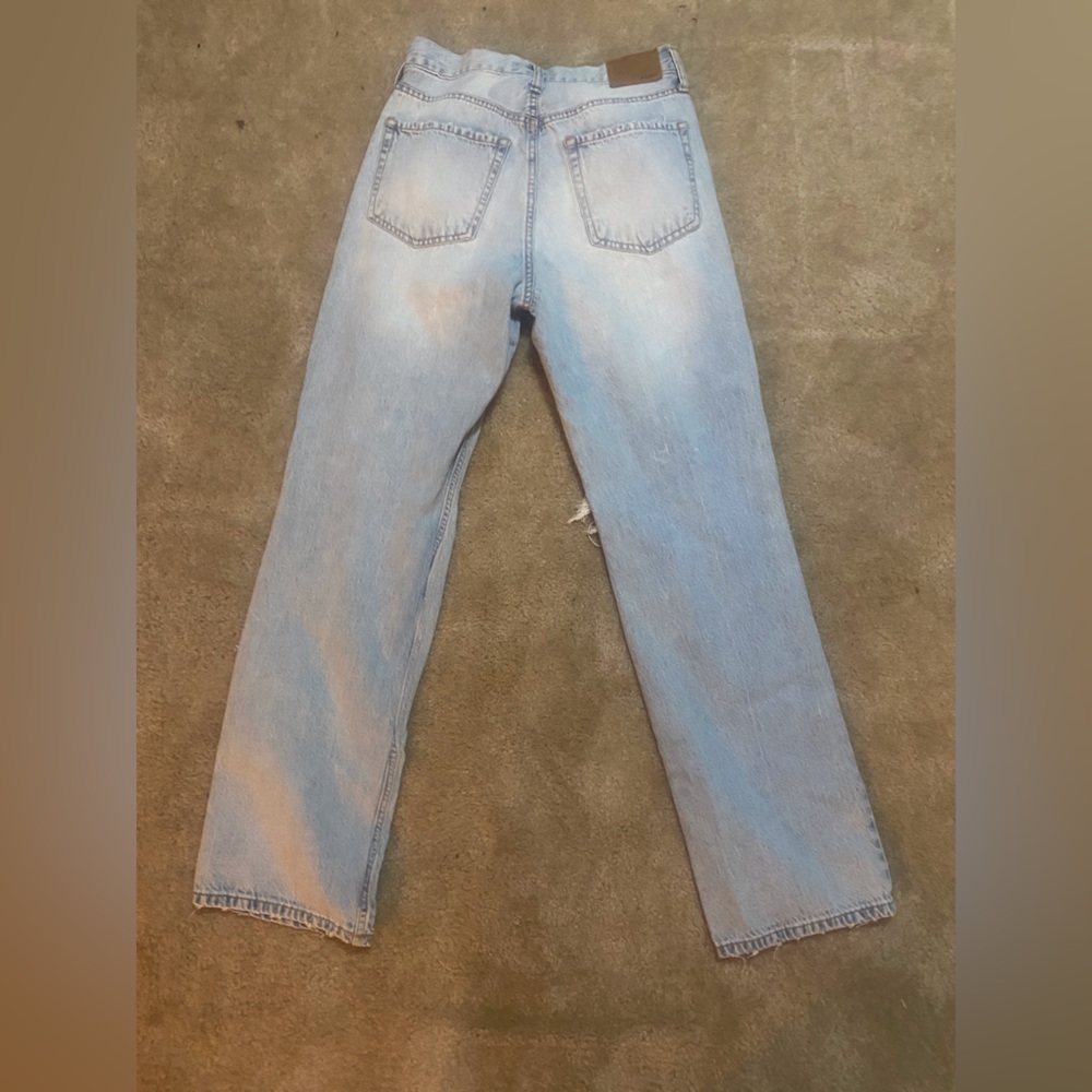 Aeropostale women’s Relaxed Light Blue Jeans - Picture 5 of 6